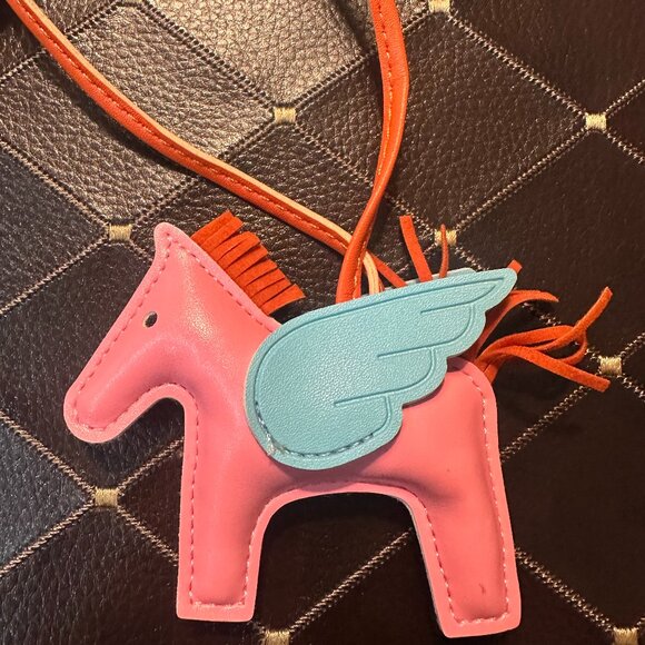 Pink Winged Horse Bag Charm with Orange strap - Picture 1 of 2